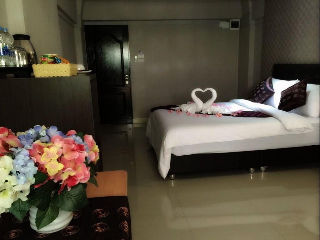 Nrc Residence Bangkok Exteriör bild